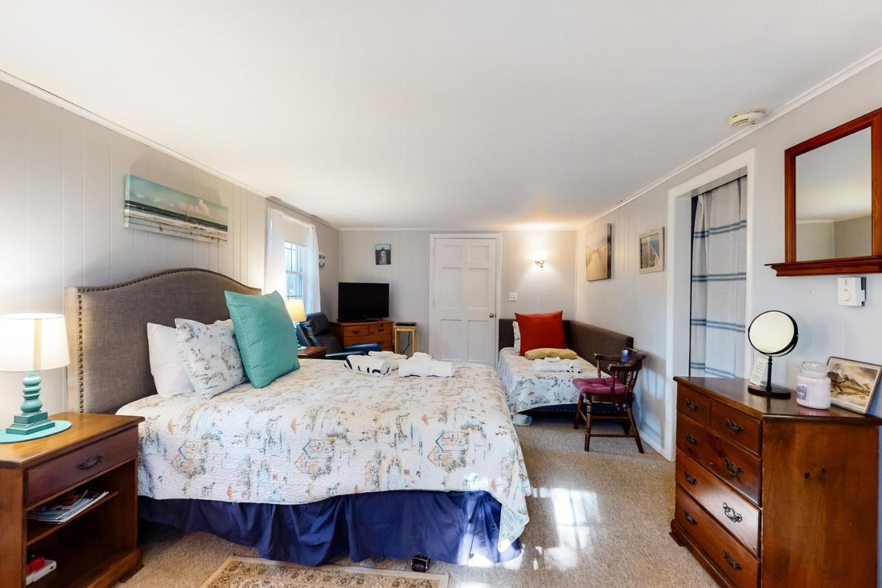 Beach Rose Guest Studio Nauset Heights 外观 照片